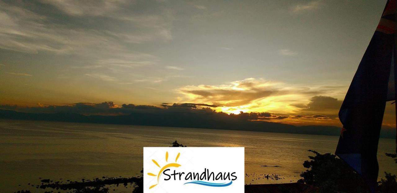 Strandhaus Condotel Moalboal Luaran gambar